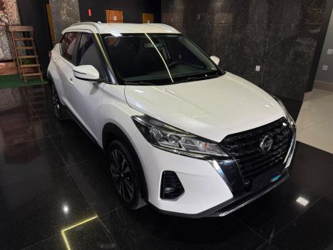 NISSAN Kicks 1.6 16V 4P FLEXSTART ADVANCE XTRONIC AUTOM�TICO CVT, Foto 3