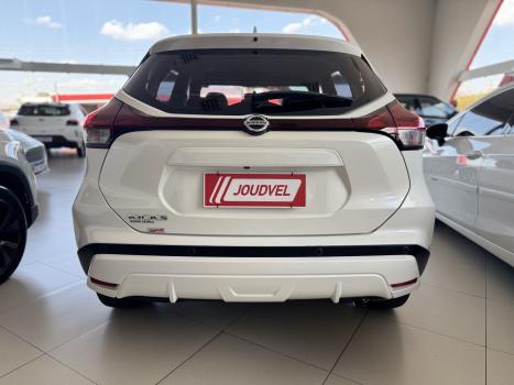 NISSAN Kicks 1.6 16V 4P FLEXSTART SENSE XTRONIC AUTOM�TICO CVT, Foto 4