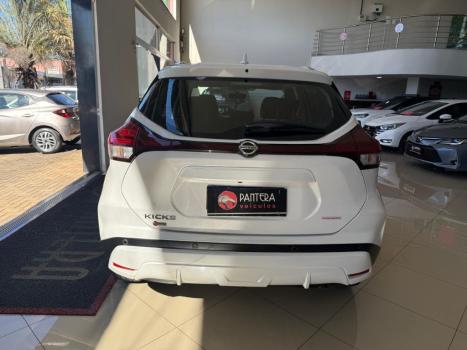 NISSAN Kicks 1.6 16V 4P FLEXSTART SENSE, Foto 2