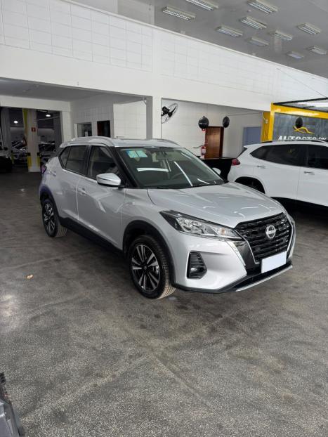 NISSAN Kicks 1.6 16V 4P FLEXSTART XPLAY XTRONIC AUTOMÁTICO CVT, Foto 4