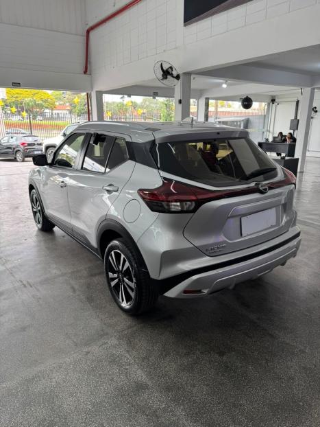 NISSAN Kicks 1.6 16V 4P FLEXSTART XPLAY XTRONIC AUTOMÁTICO CVT, Foto 5
