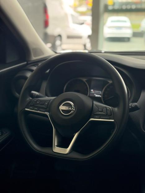 NISSAN Kicks 1.6 16V 4P FLEXSTART XPLAY XTRONIC AUTOMÁTICO CVT, Foto 9