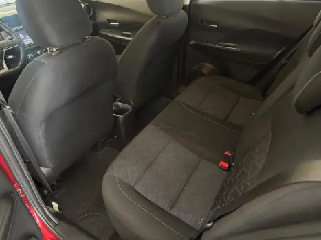 NISSAN Kicks 1.6 16V 4P FLEXSTART SENSE XTRONIC AUTOMÁTICO CVT, Foto 6