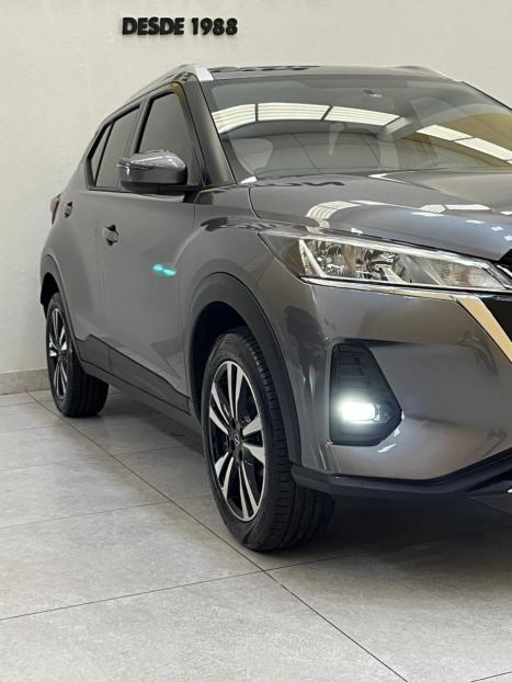 NISSAN Kicks Play 1.6 16V FELXSTART SENSE XTRONIC AUTOM�TICO, Foto 4