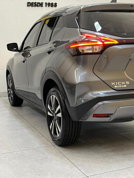 NISSAN Kicks Play 1.6 16V FELXSTART SENSE XTRONIC AUTOM�TICO, Foto 13