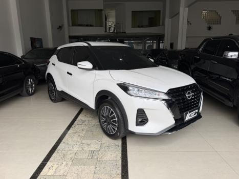 NISSAN Kicks Play 1.6 16V FLEXSTART ACTIVE PLUS XTRONIC AUTOMÁTICO, Foto 1