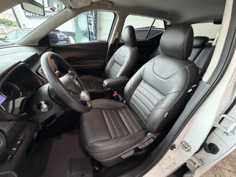 NISSAN Kicks Play 1.6 16V FLEXSTART ACTIVE PLUS XTRONIC AUTOMÁTICO, Foto 13