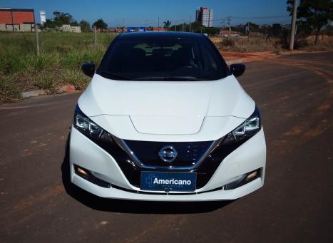 NISSAN Leaf B12P 4P 40 EL�TRICO, Foto 2