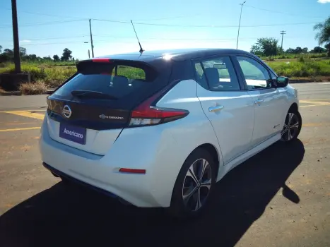 NISSAN Leaf B12P 4P 40 EL�TRICO, Foto 9