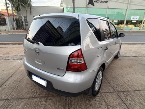 NISSAN Livina 1.6 16V 4P FLEX, Foto 3
