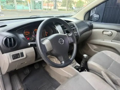 NISSAN Livina 1.6 16V 4P FLEX, Foto 7