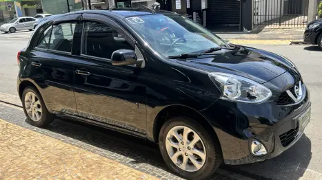 NISSAN March 1.0 12V 4P SV FLEX, Foto 2