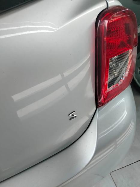 NISSAN March 1.0 12V 4P S FLEX, Foto 2