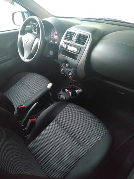 NISSAN March 1.0 12V 4P S FLEX, Foto 4