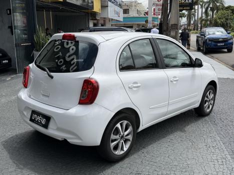 NISSAN March 1.0 12V 4P S FLEX, Foto 4