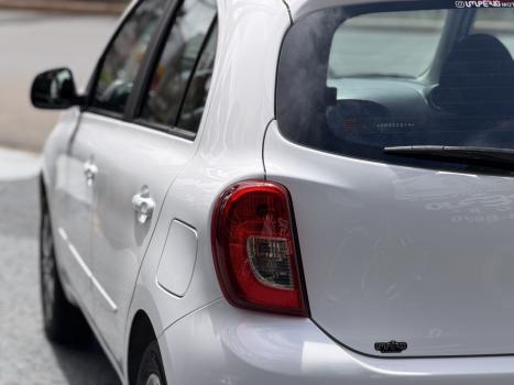 NISSAN March 1.0 12V 4P S FLEX, Foto 9