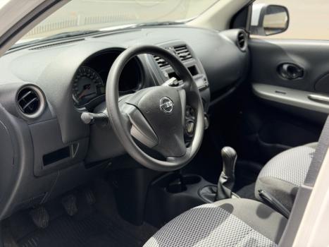 NISSAN March 1.0 12V 4P S FLEX, Foto 11