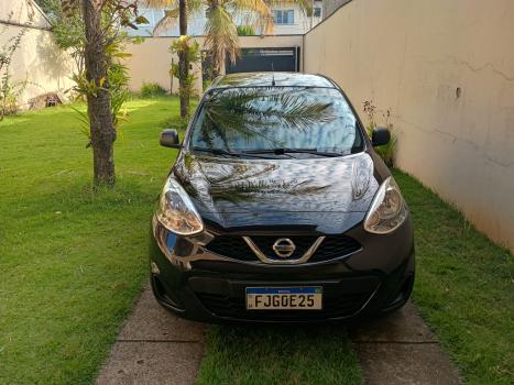 NISSAN March 1.0 12V 4P S FLEX, Foto 3