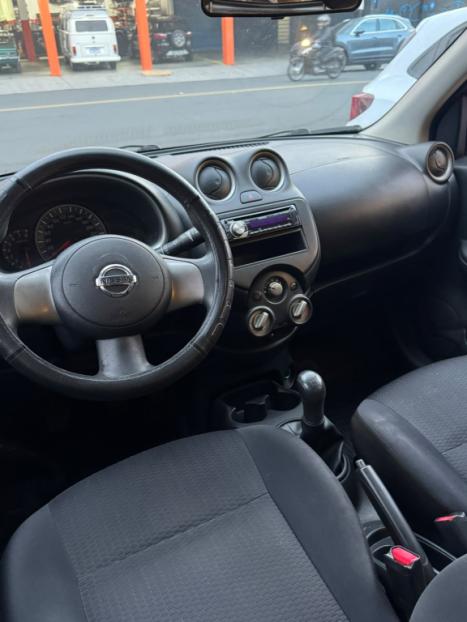NISSAN March 1.0 12V 4P S FLEX, Foto 11