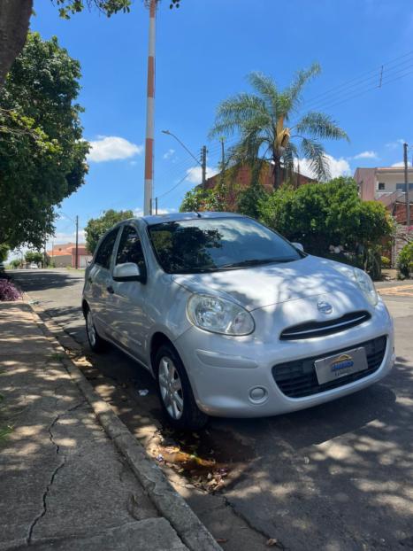 NISSAN March 1.0 16V 4P FLEX, Foto 3