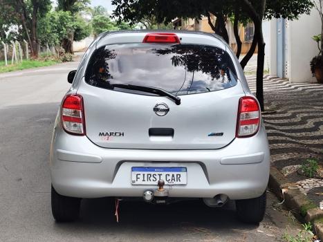 NISSAN March 1.0 16V 4P S FLEX, Foto 7