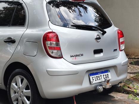 NISSAN March 1.0 16V 4P S FLEX, Foto 20