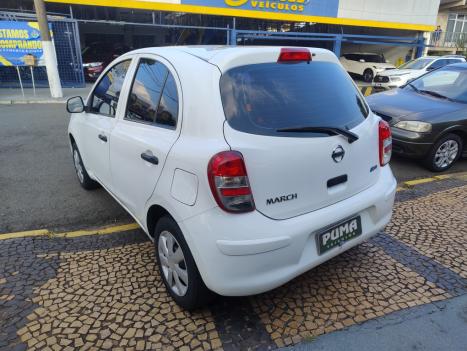 NISSAN March 1.0 16V 4P S FLEX, Foto 4