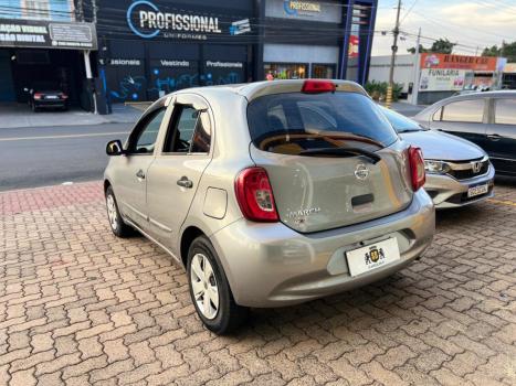 NISSAN March 1.0 16V 4P FLEX, Foto 5