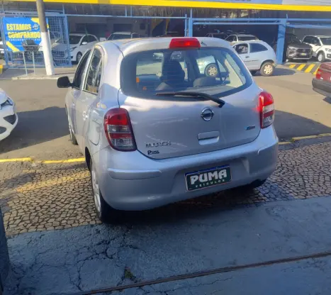NISSAN March 1.0 16V 4P S FLEX, Foto 3