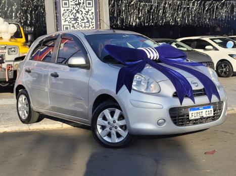 NISSAN March 1.0 16V 4P S FLEX, Foto 4