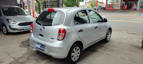 NISSAN March 1.0 16V 4P S FLEX, Foto 10