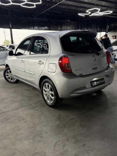 NISSAN March 1.0 16V 4P SV FLEX, Foto 6