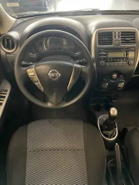 NISSAN March 1.6 16V 4P SV FLEX, Foto 8