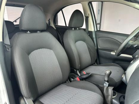 NISSAN March 1.6 16V 4P SV FLEX, Foto 9