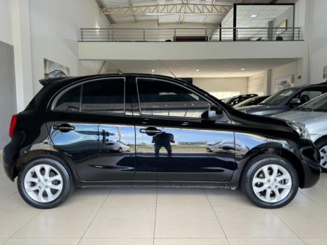 NISSAN March 1.6 16V 4P SV FLEX, Foto 5