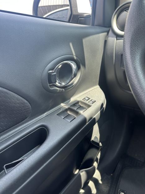 NISSAN March 1.6 16V 4P SL FLEX AUTOMTICO CVT, Foto 9