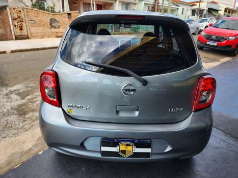 NISSAN March 1.6 16V 4P SV FLEX, Foto 5