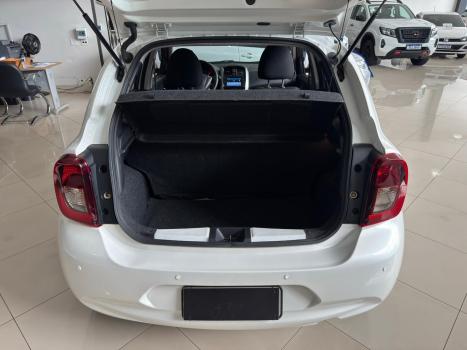 NISSAN March 1.6 16V 4P SL FLEX AUTOMTICO CVT, Foto 16