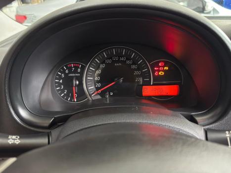 NISSAN March 1.6 16V 4P SL FLEX AUTOMTICO CVT, Foto 17