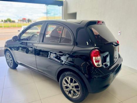 NISSAN March 1.6 16V 4P S FLEX, Foto 3