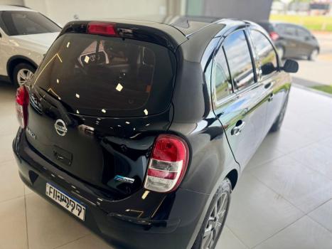 NISSAN March 1.6 16V 4P S FLEX, Foto 6