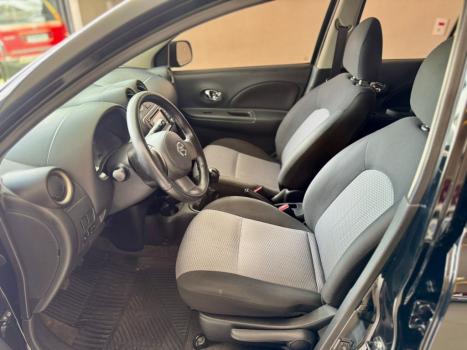 NISSAN March 1.6 16V 4P S FLEX, Foto 9