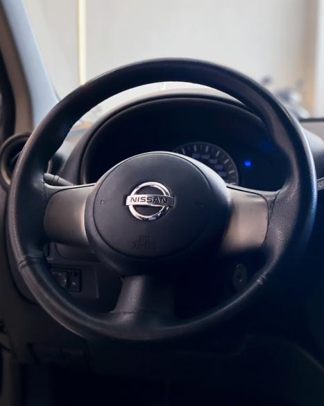 NISSAN March 1.6 16V 4P S FLEX, Foto 8