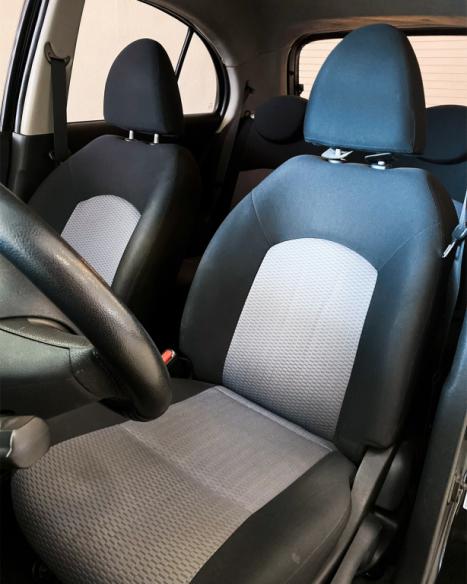 NISSAN March 1.6 16V 4P S FLEX, Foto 12