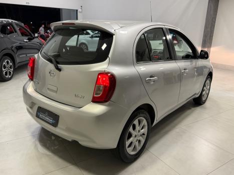 NISSAN March 1.6 16V 4P SV FLEX, Foto 6