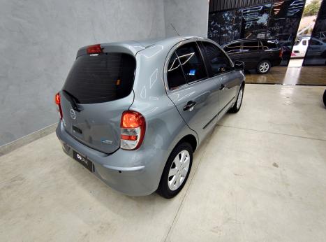 NISSAN March 1.6 16V 4P SV FLEX, Foto 6