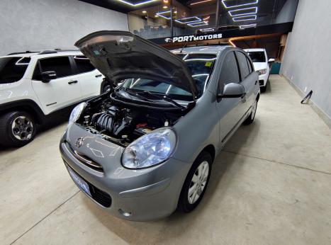 NISSAN March 1.6 16V 4P SV FLEX, Foto 9