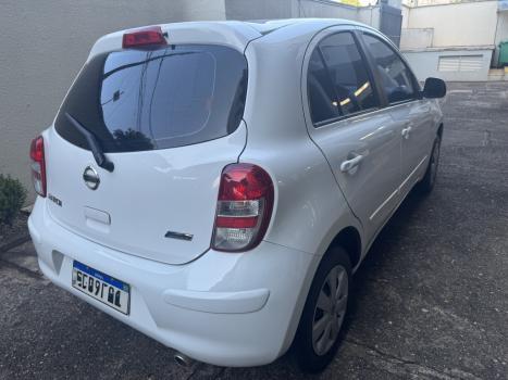 NISSAN March 1.6 16V 4P S FLEX, Foto 3