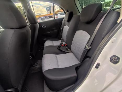 NISSAN March 1.6 16V 4P S FLEX, Foto 12