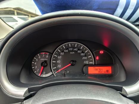 NISSAN March 1.6 16V 4P S FLEX, Foto 18